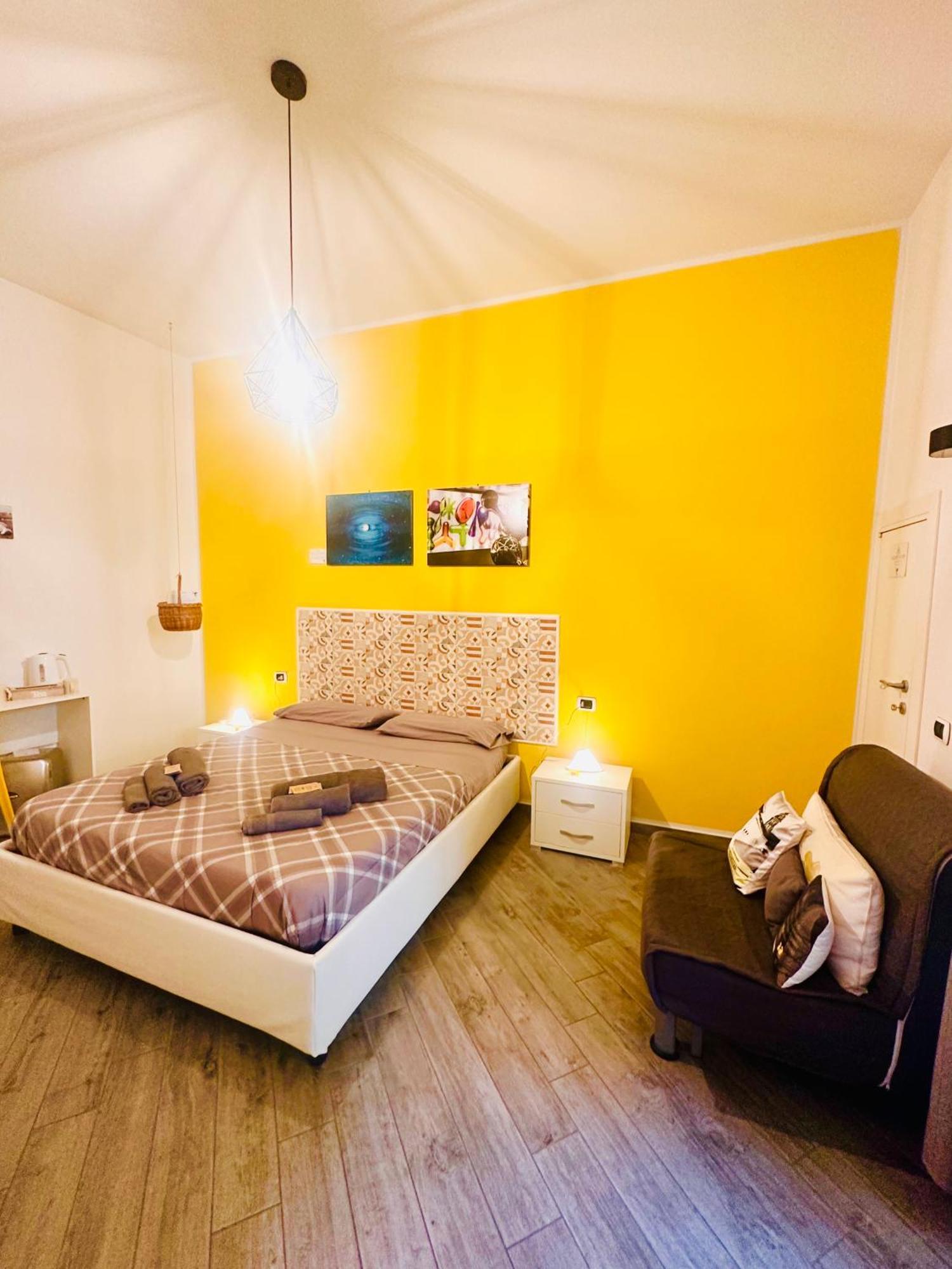B&B Cosmoneapolitan Bagian luar foto